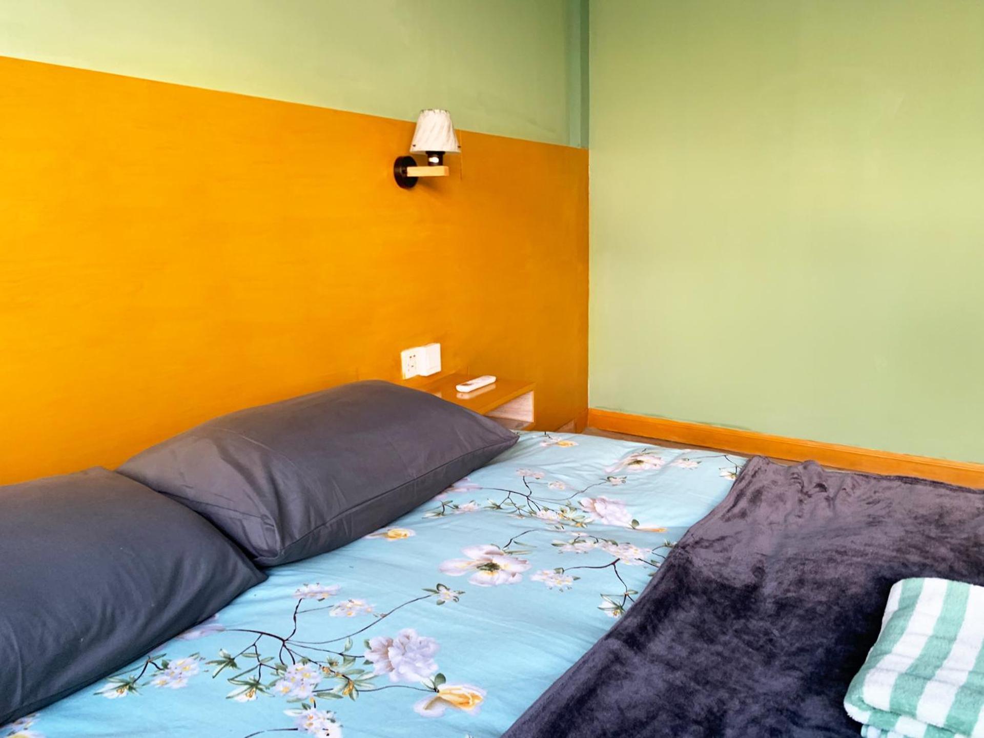 Susu Khaosan Hostel Bangkok Bagian luar foto