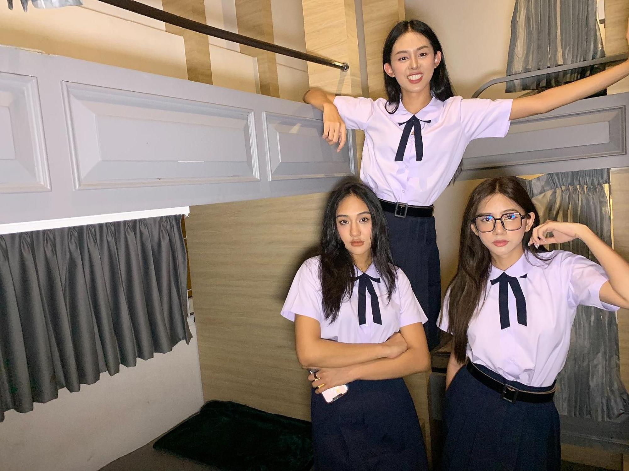 Susu Khaosan Hostel Bangkok Bagian luar foto
