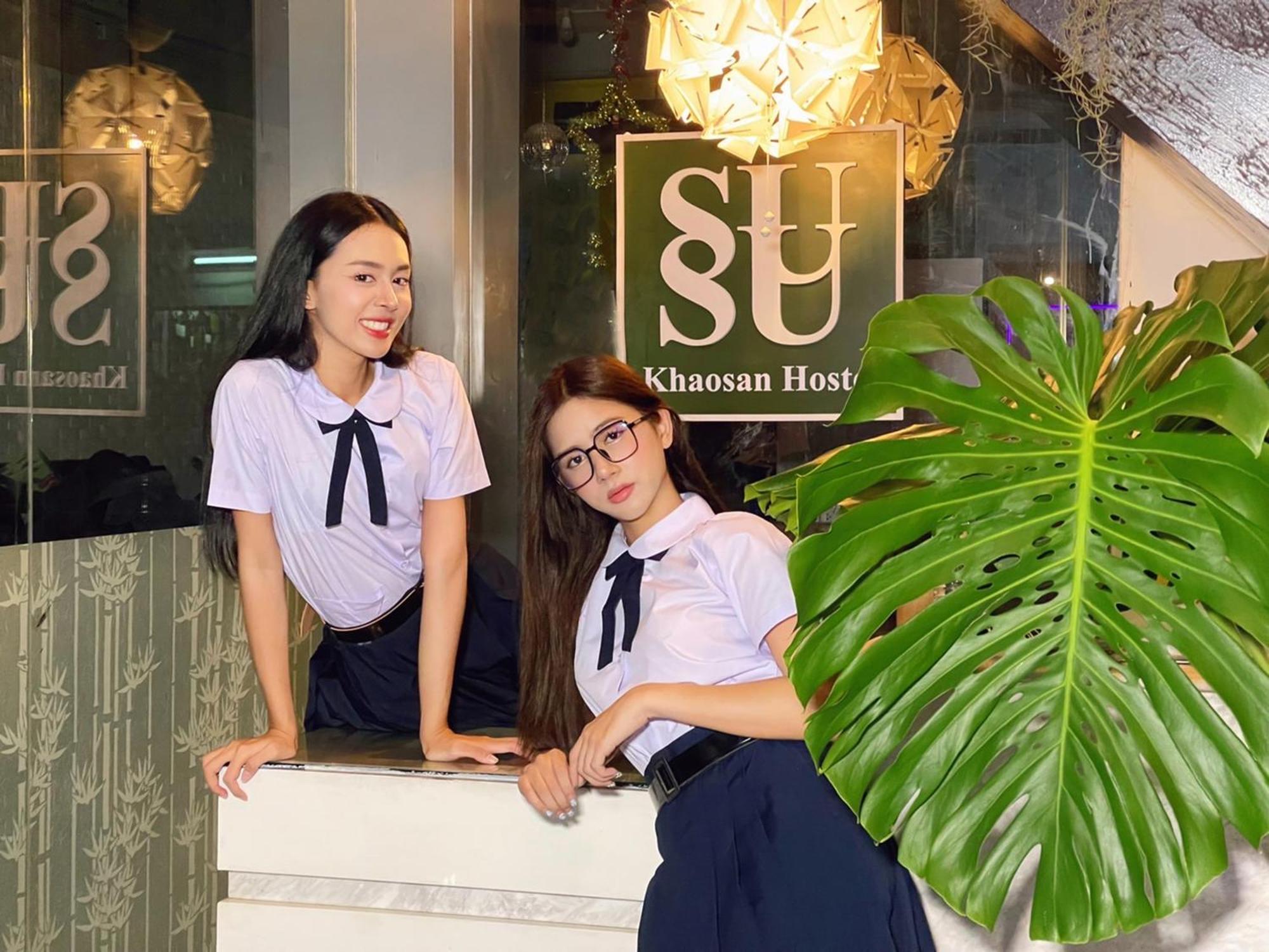 Susu Khaosan Hostel Bangkok Bagian luar foto