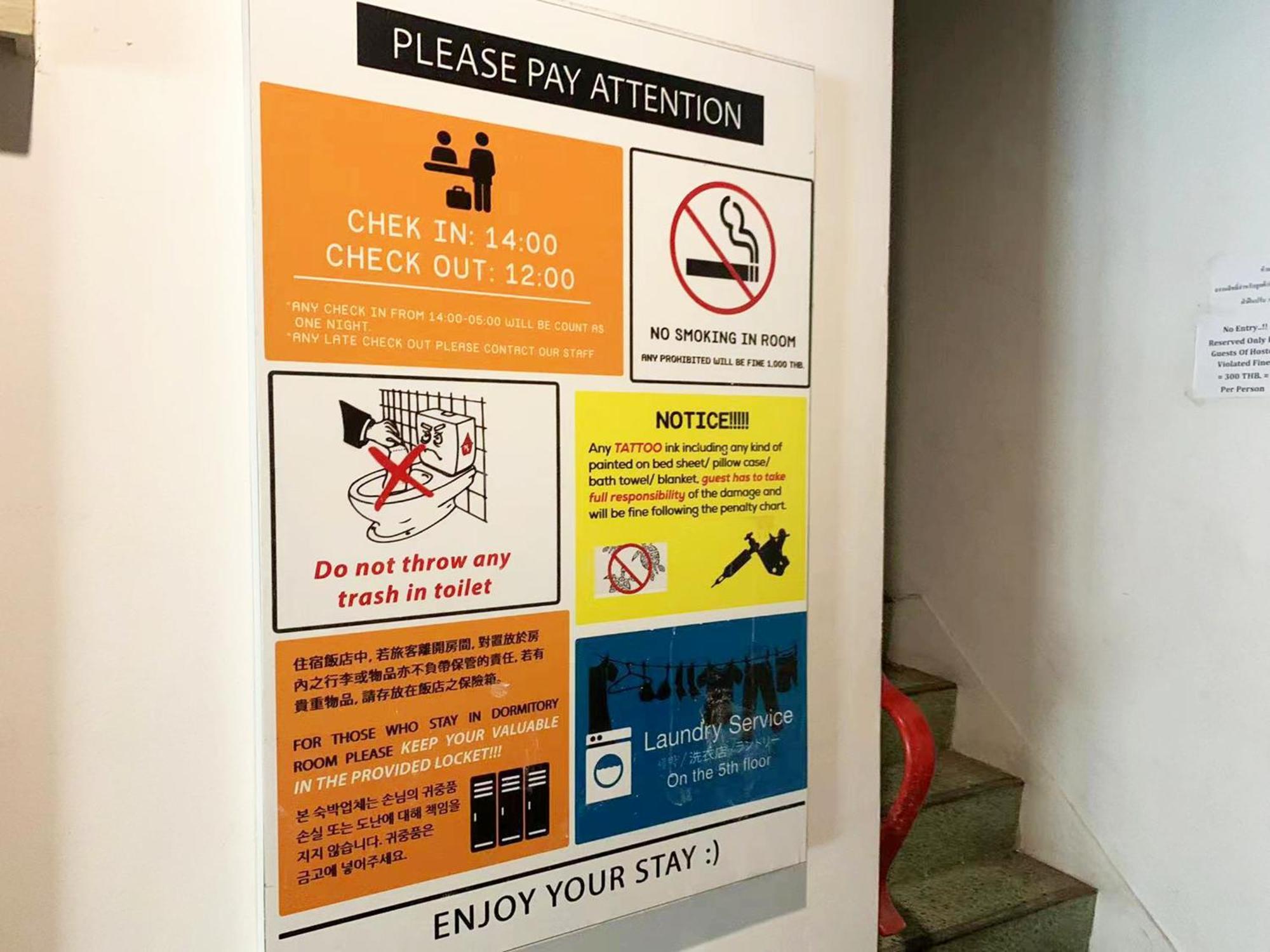 Susu Khaosan Hostel Bangkok Bagian luar foto